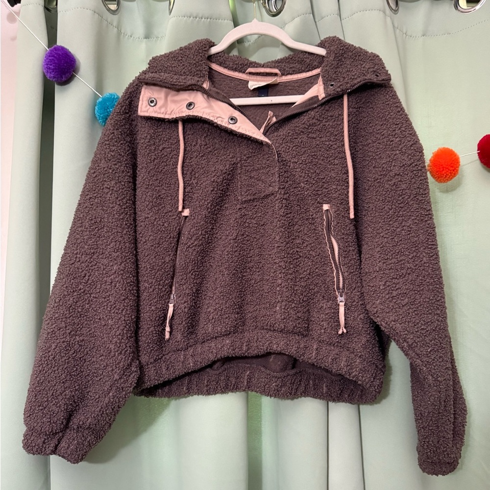 Brown Sherpa